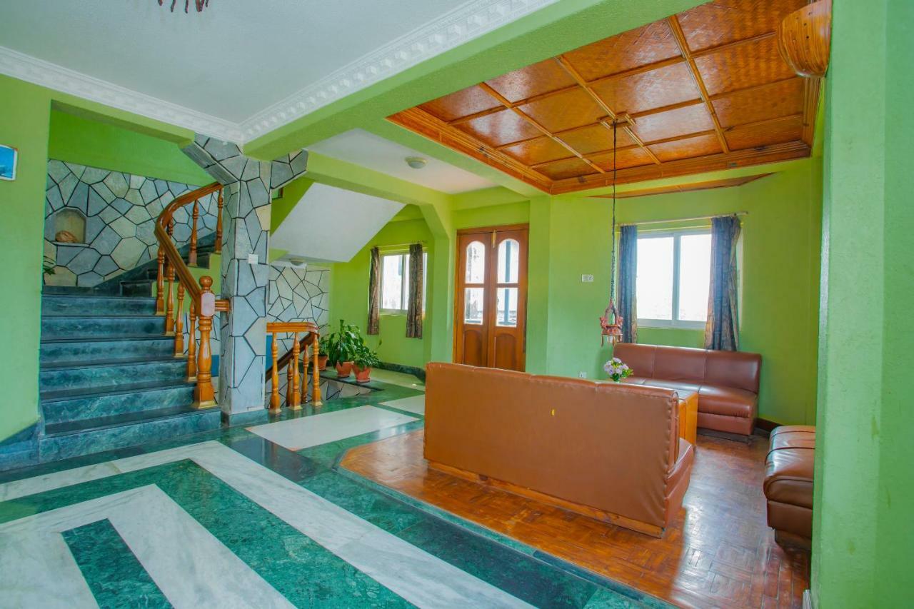 Spot On 445 New Hotel Natureland Pokhara Exterior photo