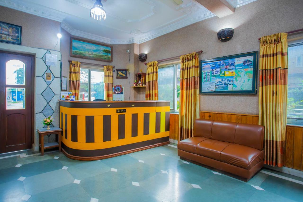 Spot On 445 New Hotel Natureland Pokhara Exterior photo